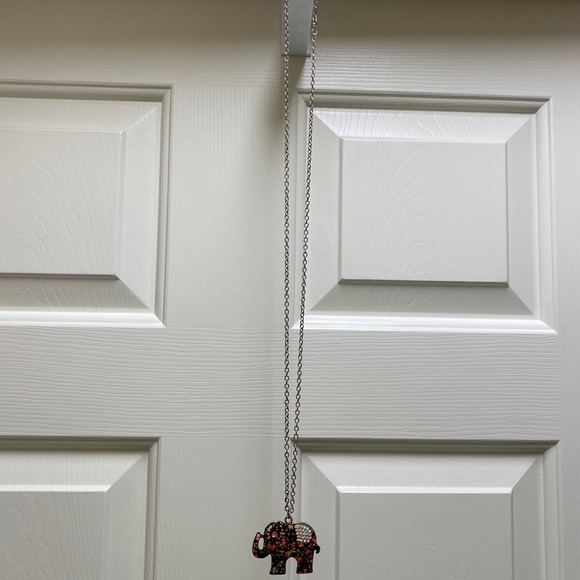 Floral Elephant Necklace - Picture 2 of 3